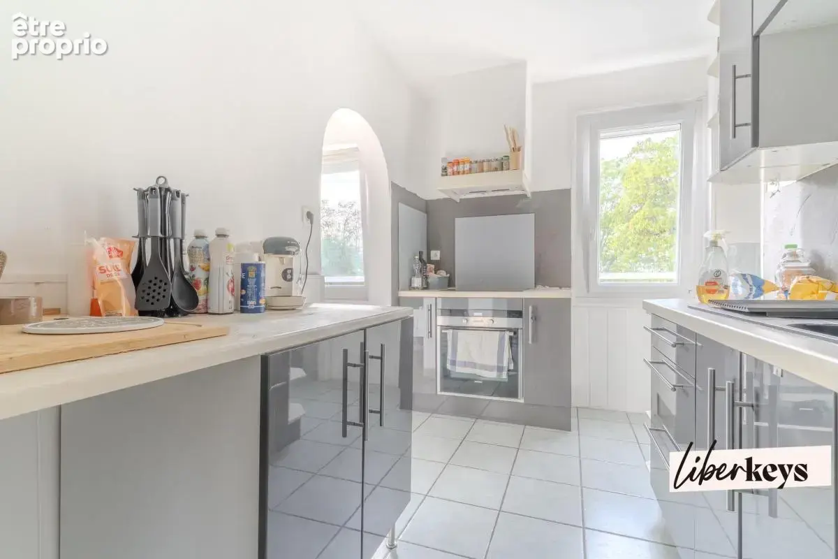 Trappes - Appartement - 2 pièces 54 m² avec terrasse de 38 m² et parking en sous-sol - photo 7