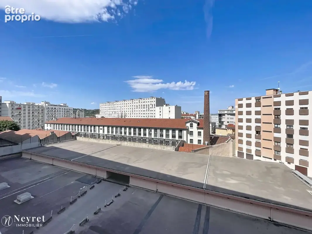 SAINT-ETIENNE Square Amouroux/Bellevue - T4 avec balcon!! A rafraichir! - photo 9