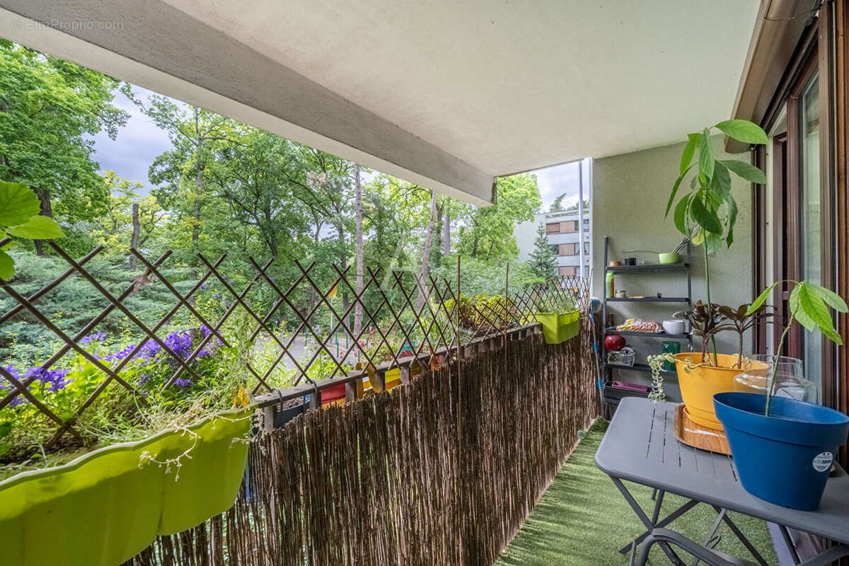 Appartement à MERY-SUR-OISE