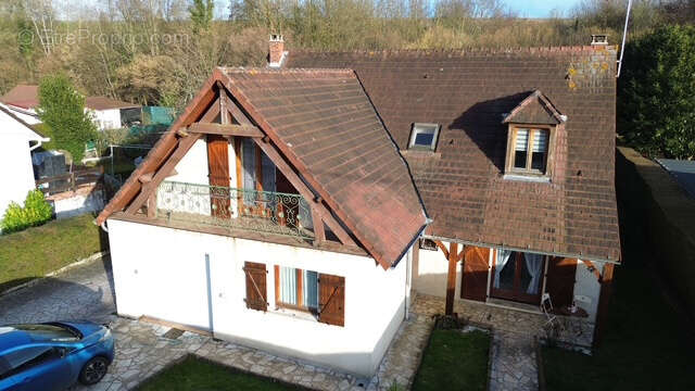 Maison à AVRECHY