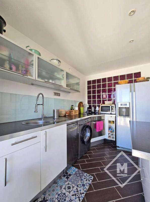 Appartement à MARSEILLE-7E
