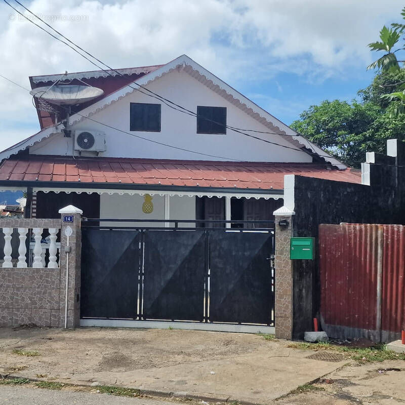 Maison à CAYENNE