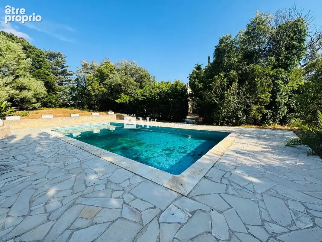 Maison à GRIMAUD