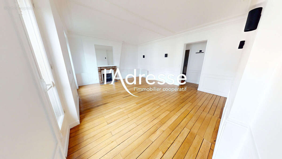Appartement à PARIS-12E