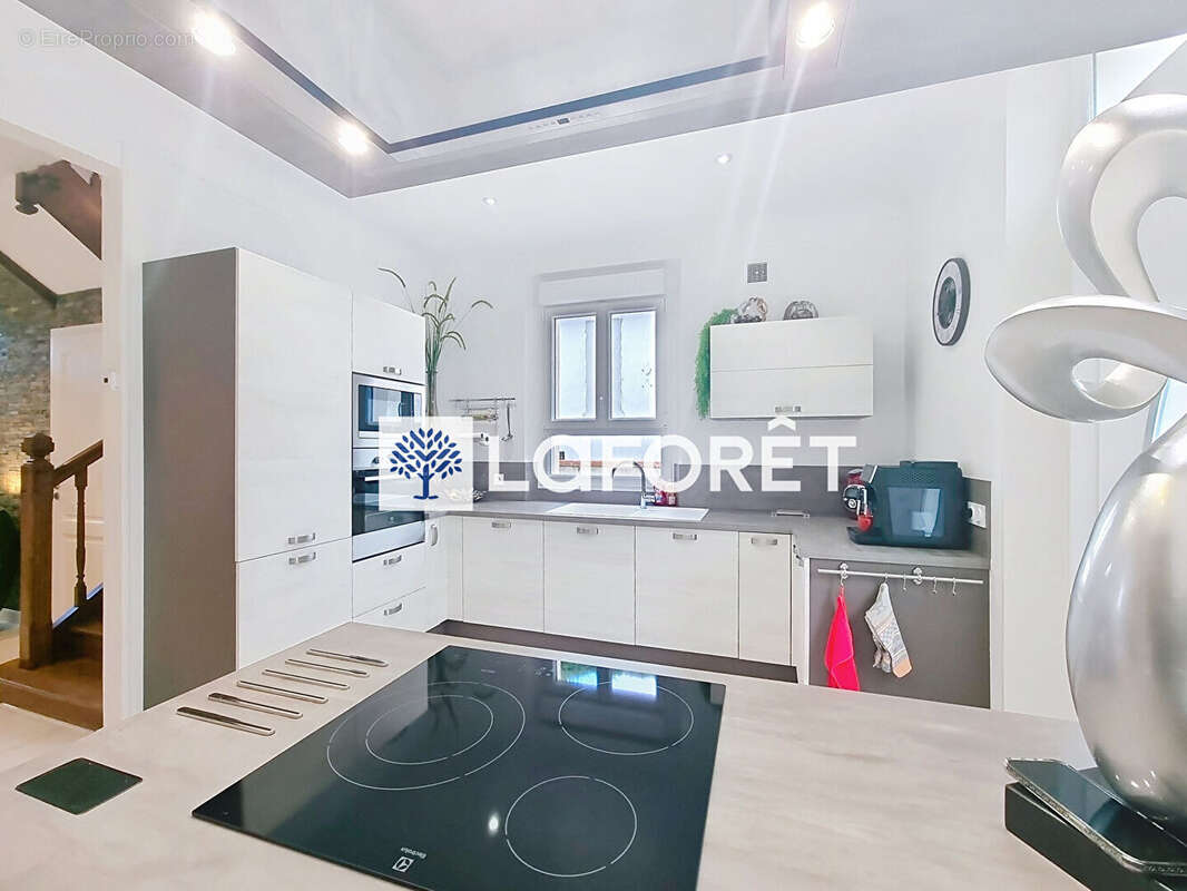 Maison à NOGENT-SUR-SEINE