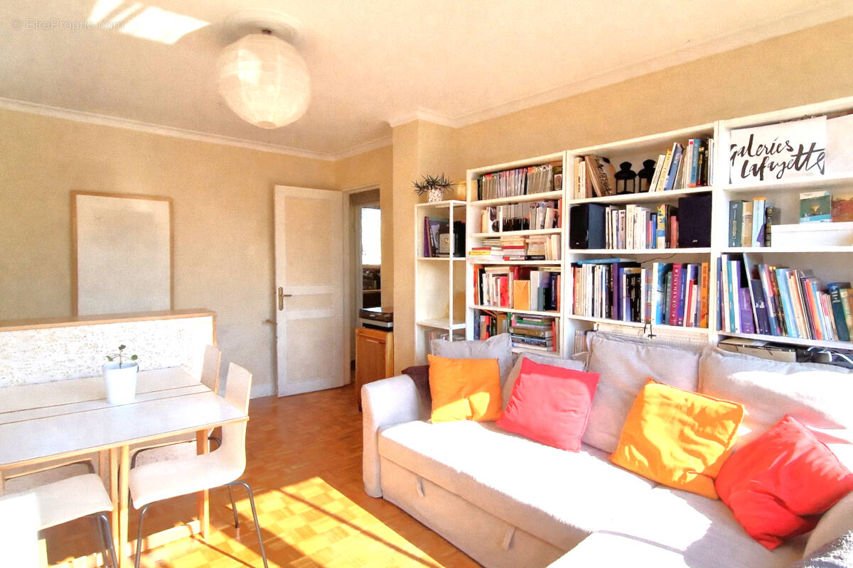 Appartement à CHOISY-LE-ROI