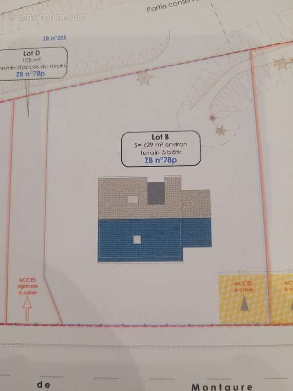 Terrain à LA HAYE-MALHERBE