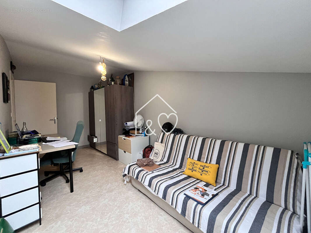 Appartement à INDRE