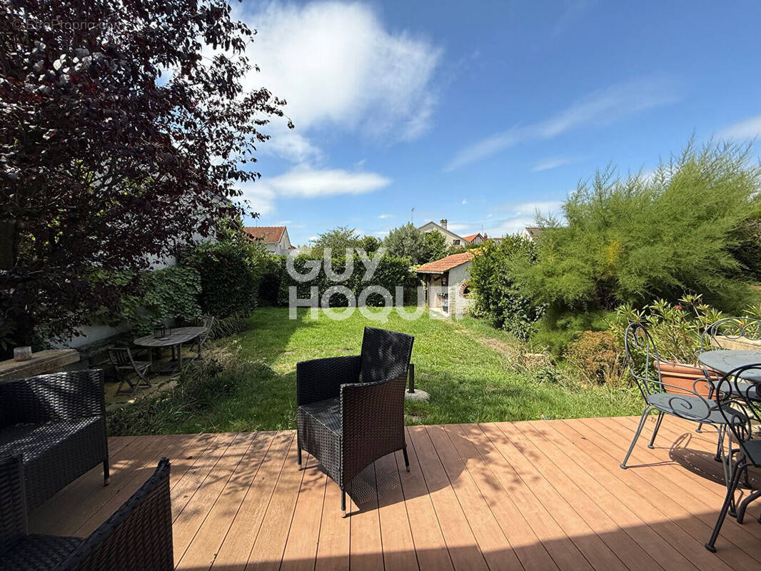 Maison à NEUILLY-SUR-MARNE