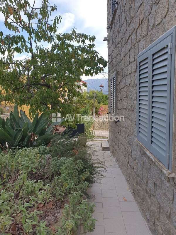 Maison à OSANI
