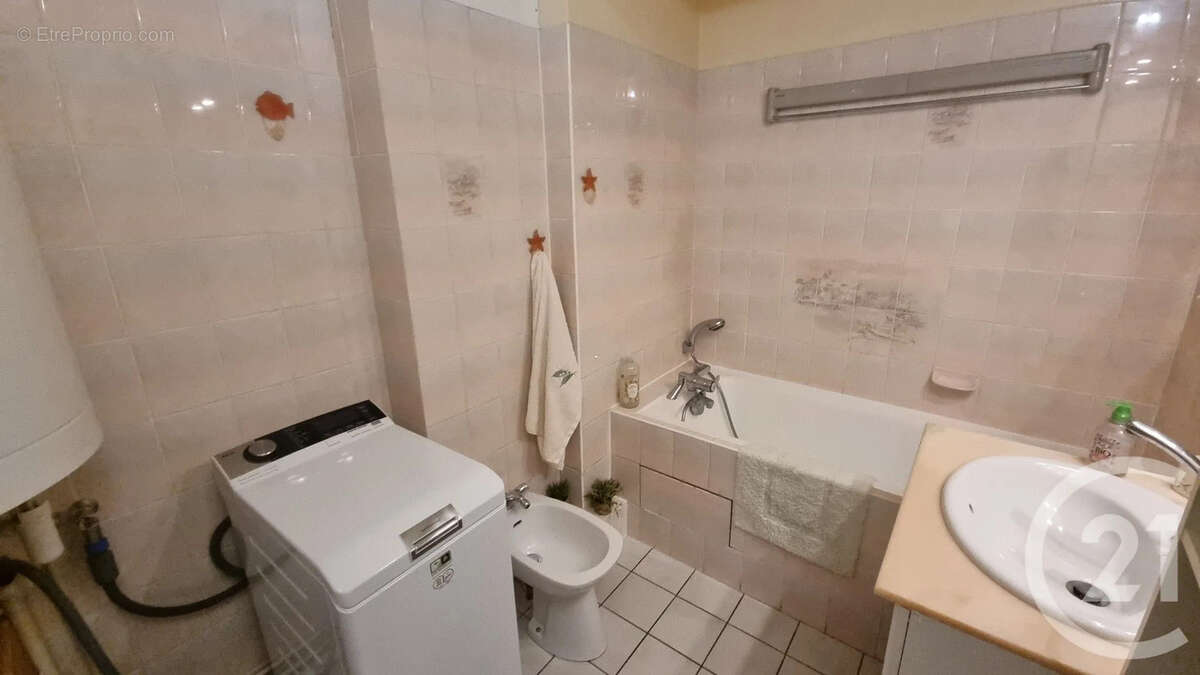 Appartement à SAINT-MAUR-DES-FOSSES
