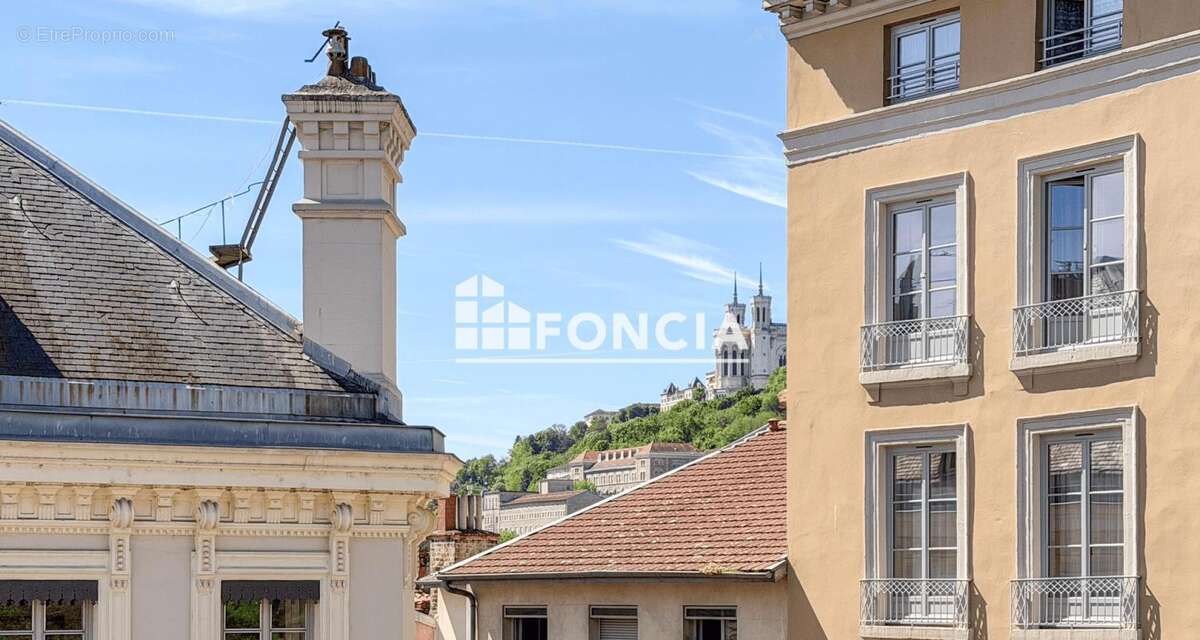 Appartement à LYON-1E