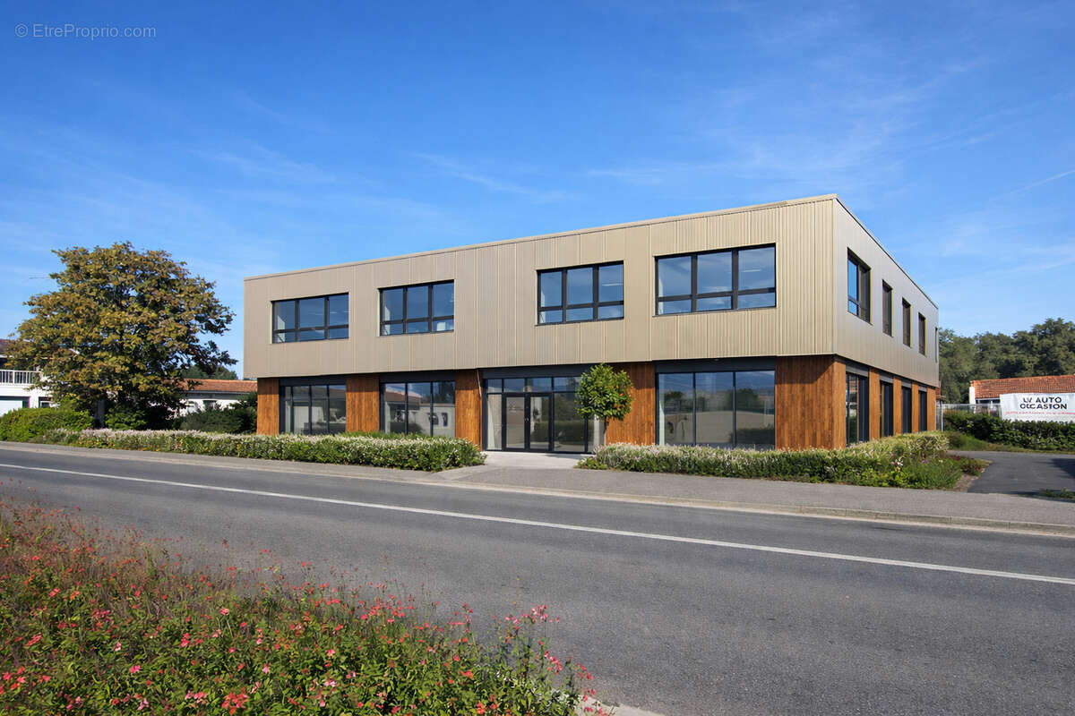 Commerce à MERIGNAC