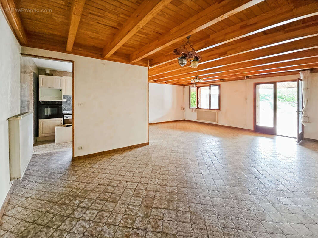 Maison à VILLENAVE-D'ORNON