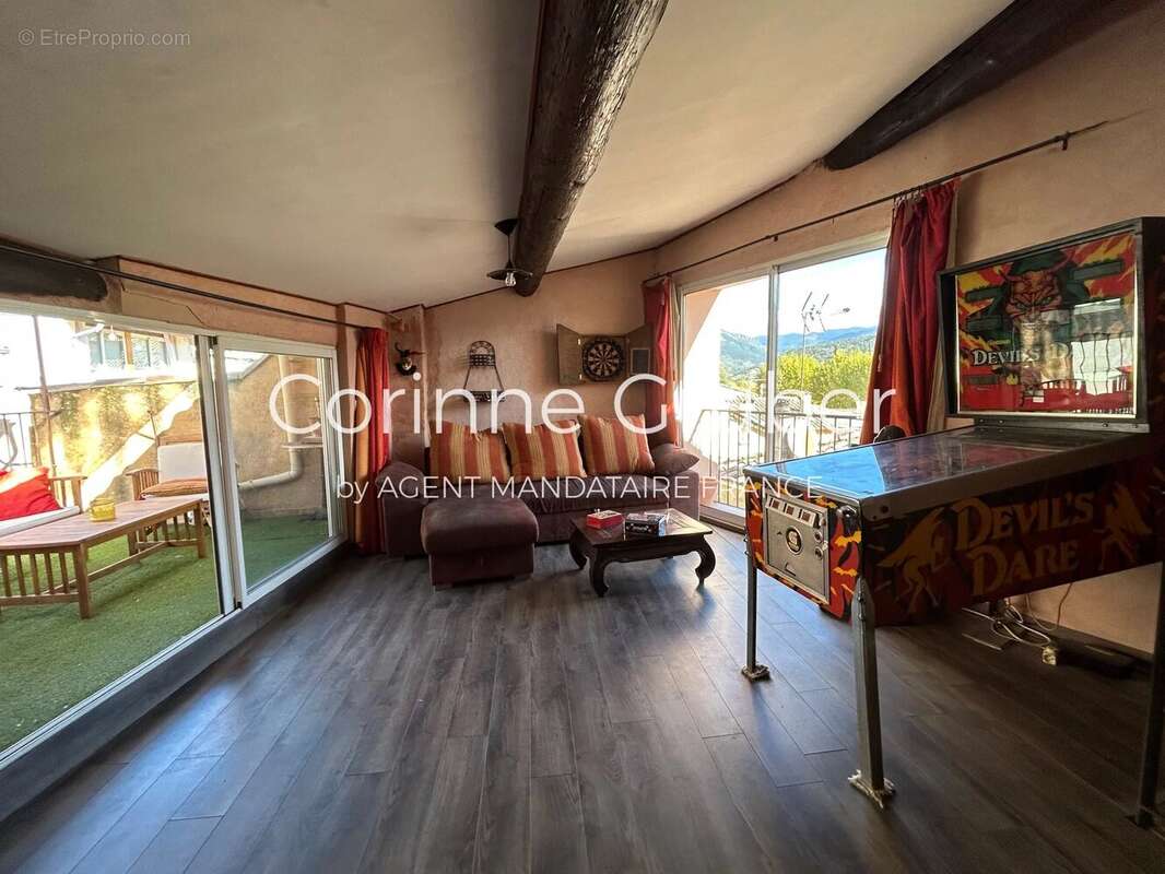 Appartement à MEZEL