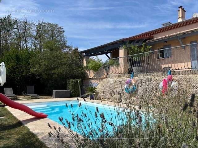 Maison à ETOILE-SUR-RHONE