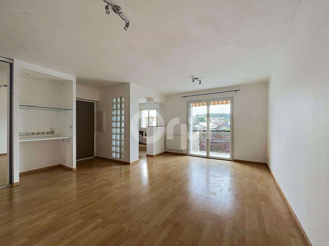 Appartement À Vendre - photo 3