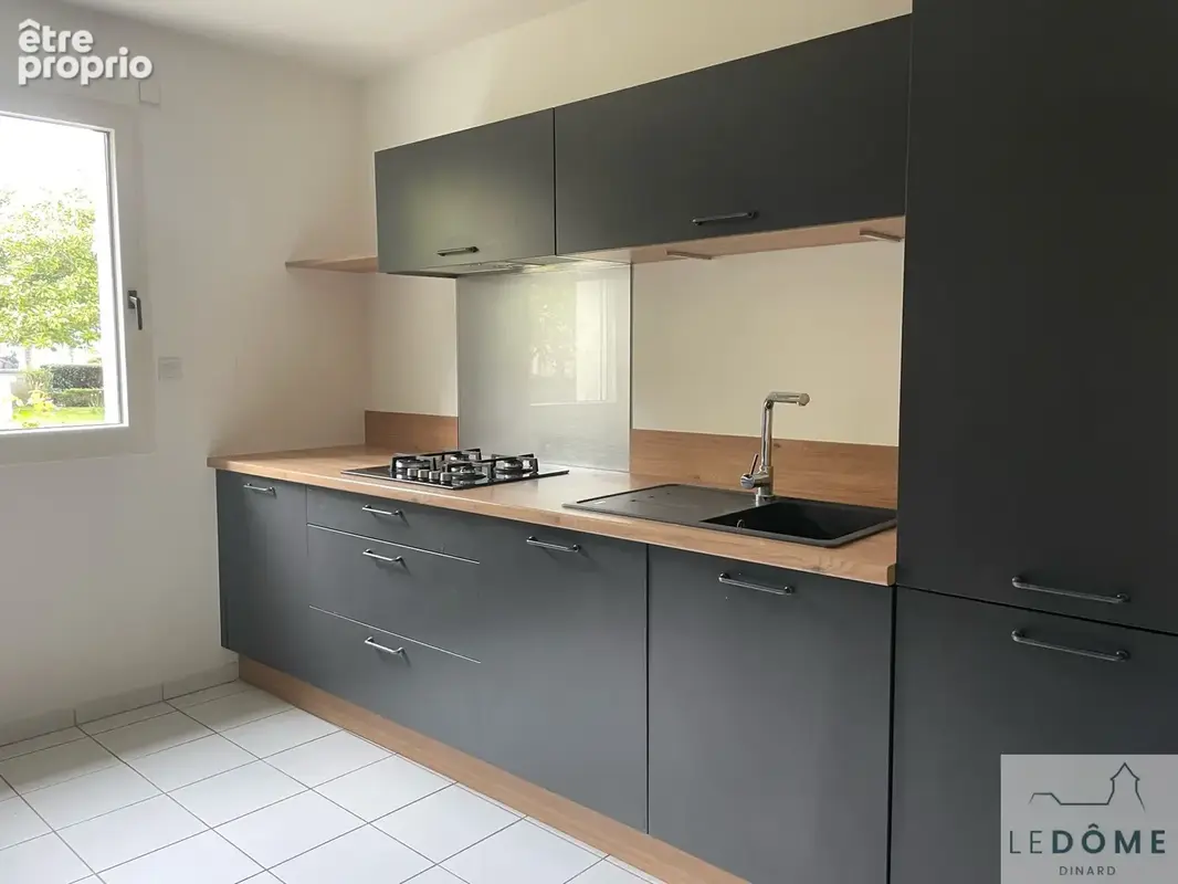 DINARD CENTRE   Appartement 70 m2   Terrasse et jardin privatif   Marché, commerces,  plage de l'Écluse à pied - photo 3