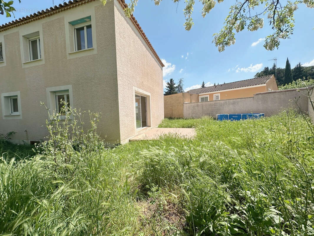 Maison à AIGUES-VIVES