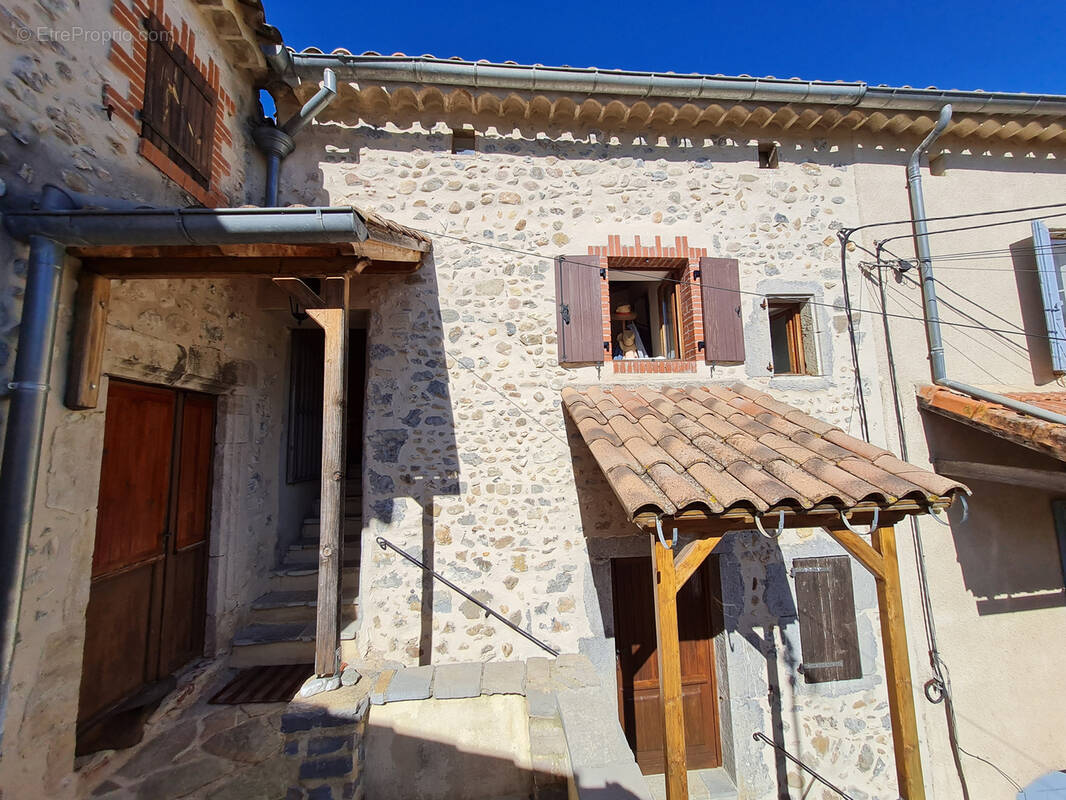 Appartement à TORNAC