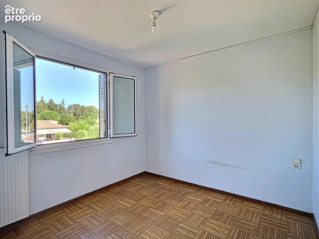 Maison de type 4 avec dépendance et jardin - photo 6