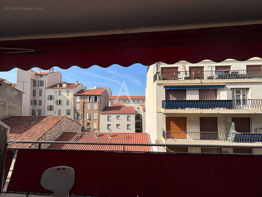Studio Cannes 1 pièce 28 m2 avec une grande terrasse. - photo 9