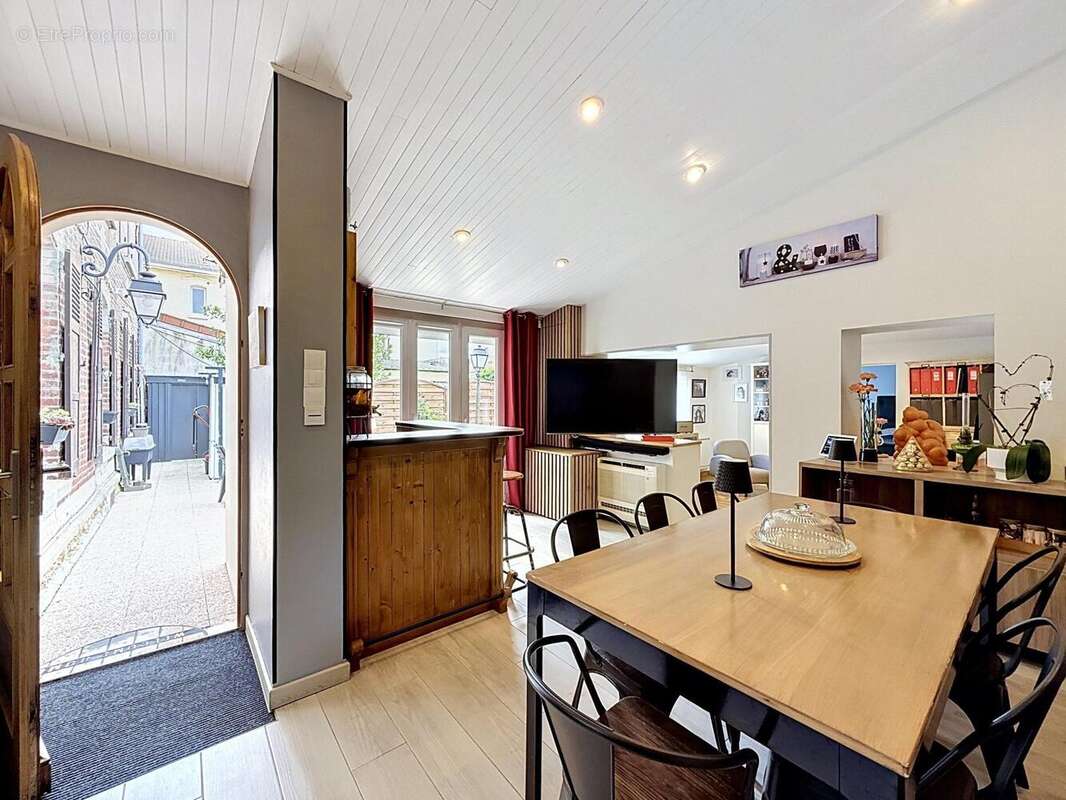 Photo 5 - Appartement à CHOISY-LE-ROI