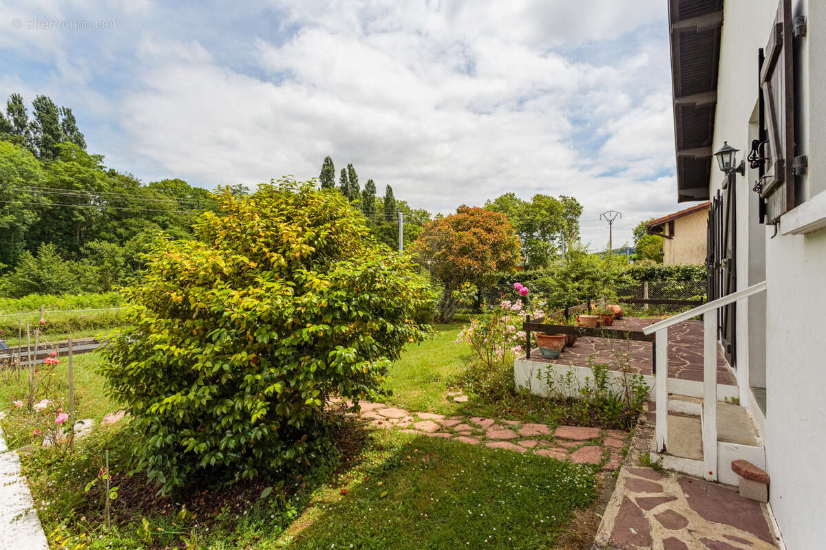Maison à TARNOS