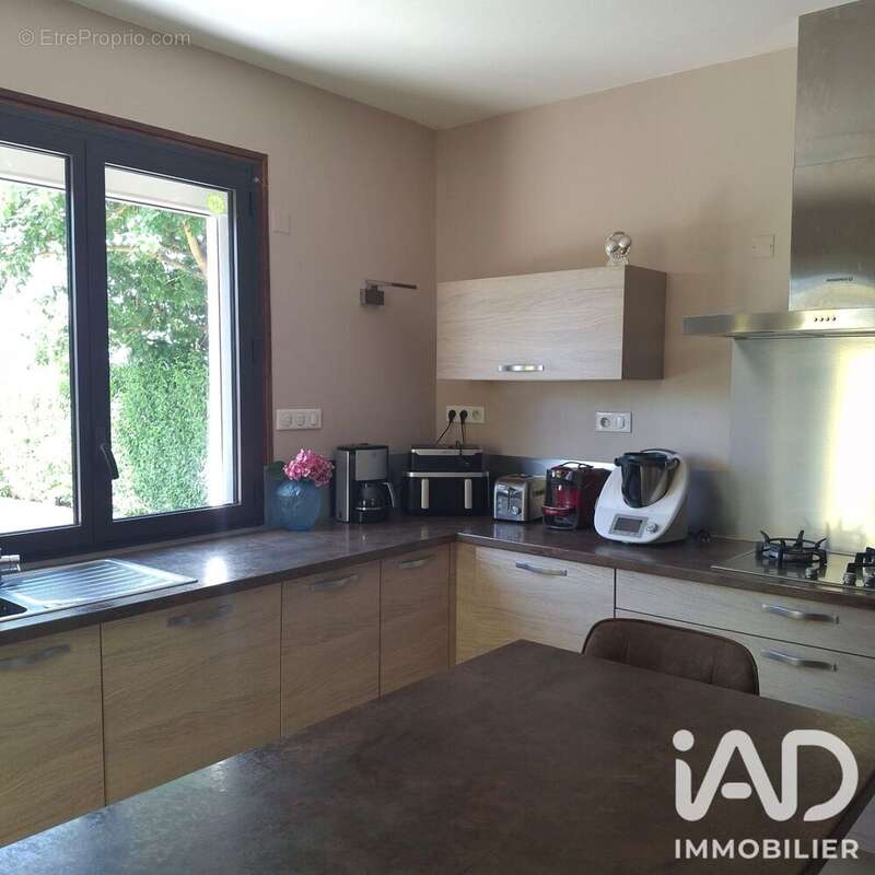Maison 139 m² à Saint-Nicolas-De-La-Grave  - photo 6