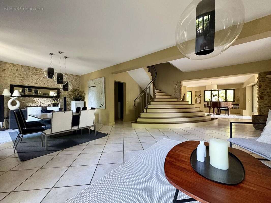 Maison à LE PLESSIS-TREVISE