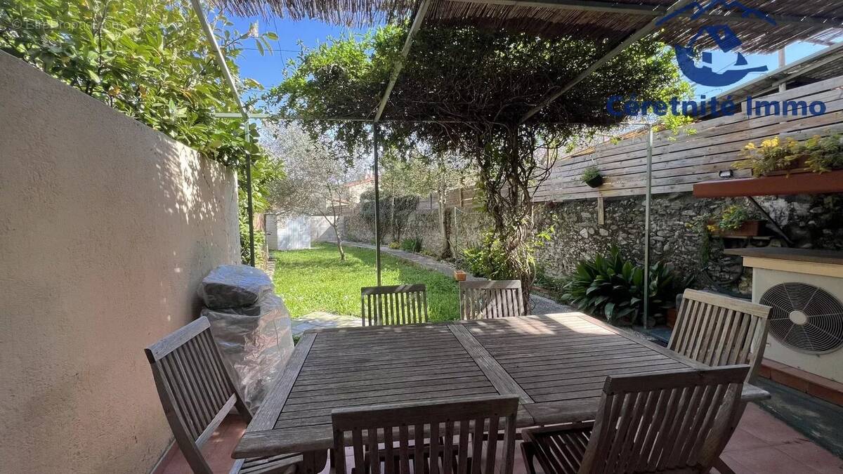 Maison à MAUREILLAS-LAS-ILLAS