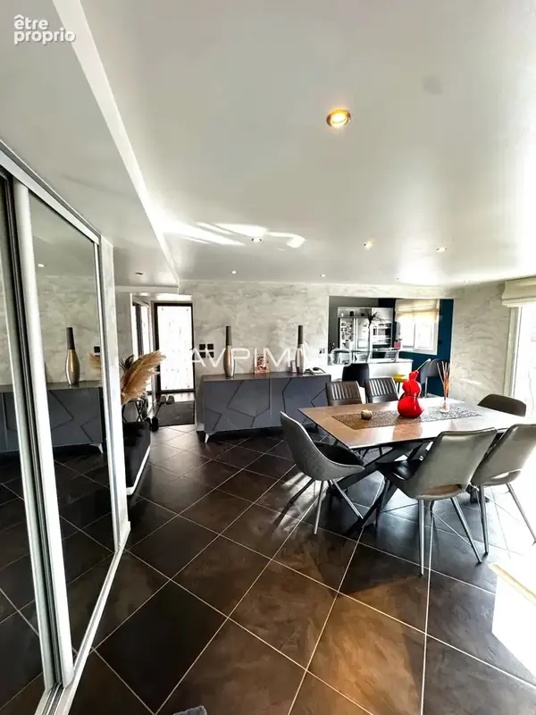 Rare à saint-cyr-sur-mer   duplex 148 m2 au cœur du village - photo 5