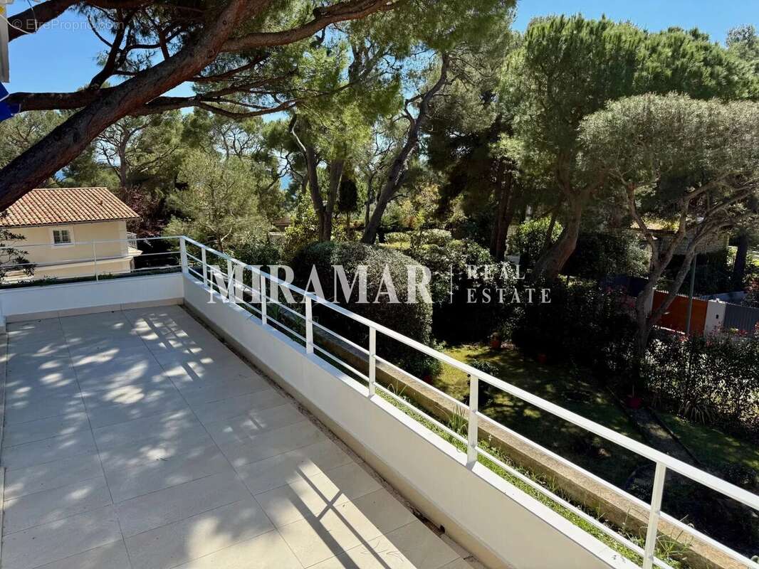 Appartement à SAINT-JEAN-CAP-FERRAT