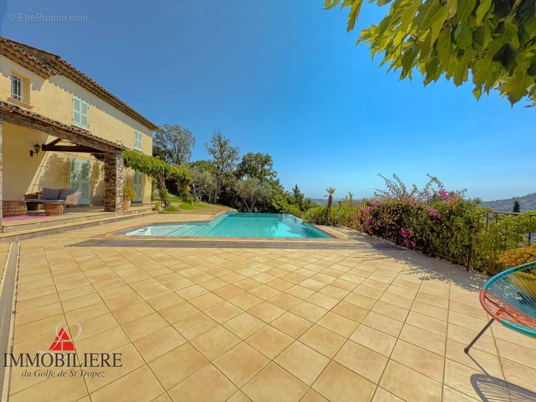 Maison à CAVALAIRE-SUR-MER