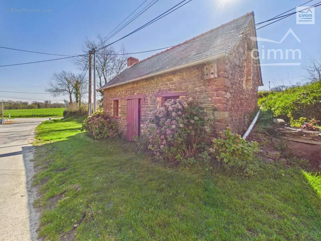 Maison à BREAL-SOUS-MONTFORT