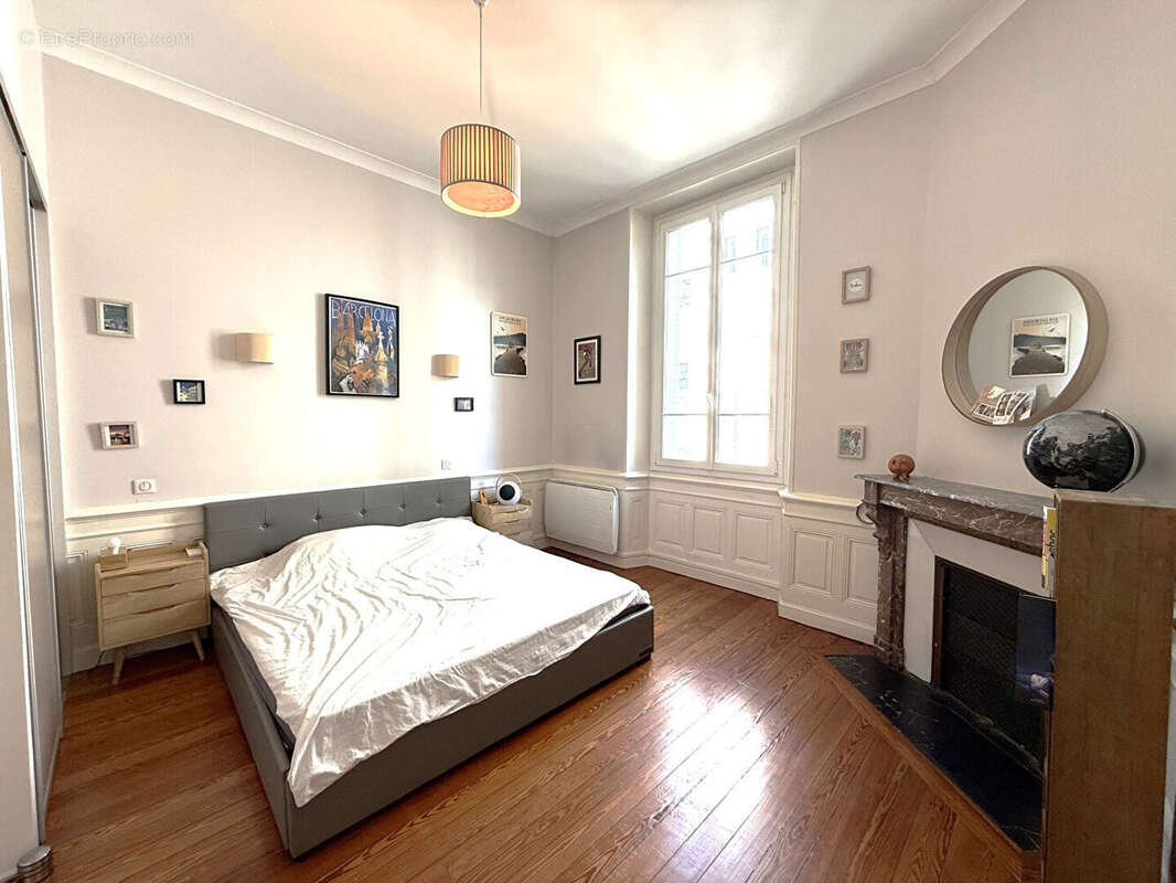 Appartement à AIX-LES-BAINS