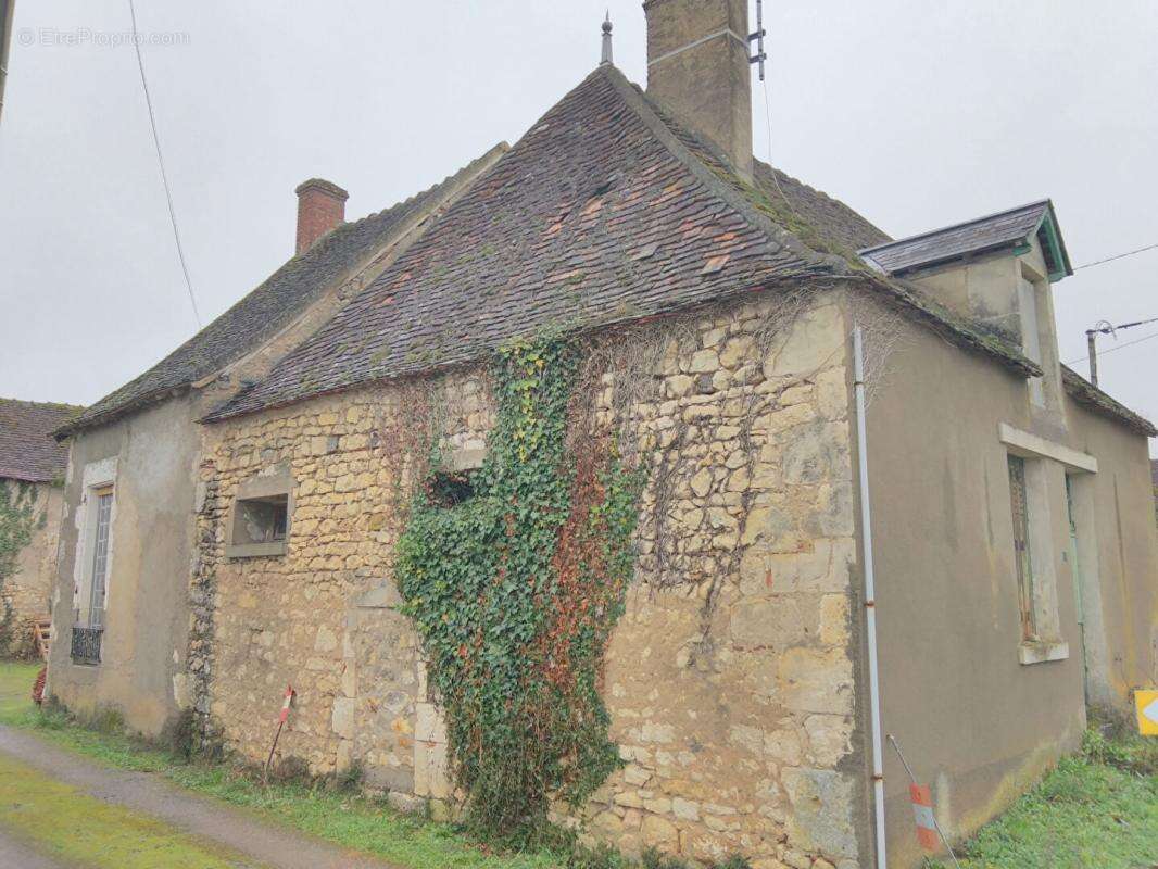 Appartement à SAUZELLES