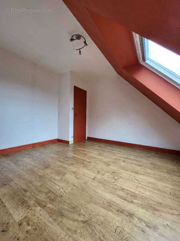 Maison à SAINT-RENAN