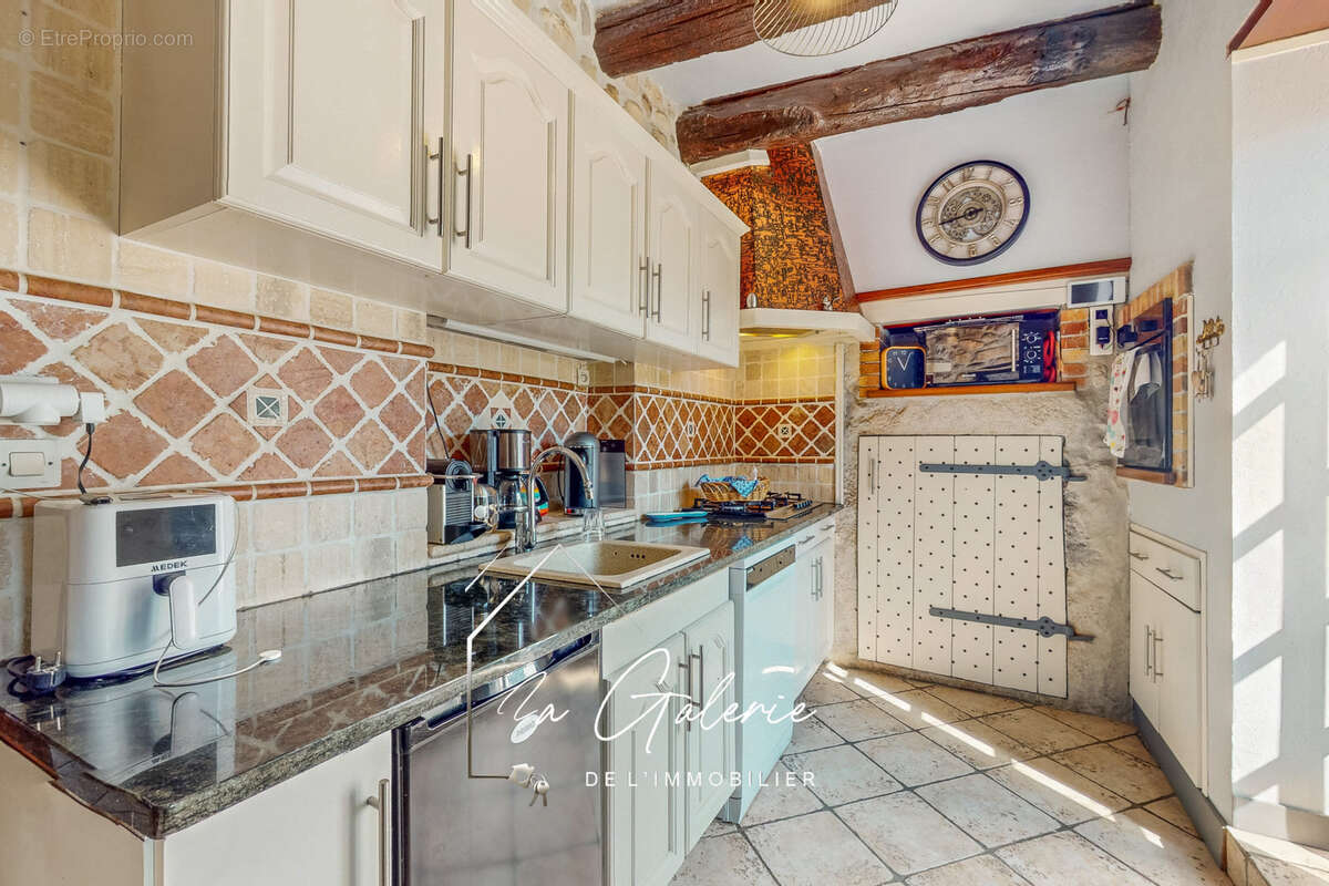 Maison à SAINTE-MARIE-D'ALLOIX