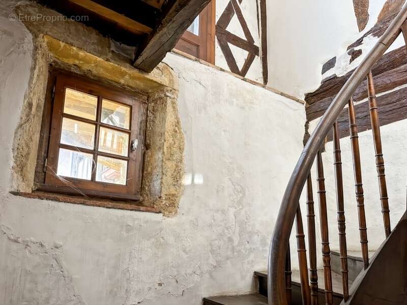 Maison à BASSOUES