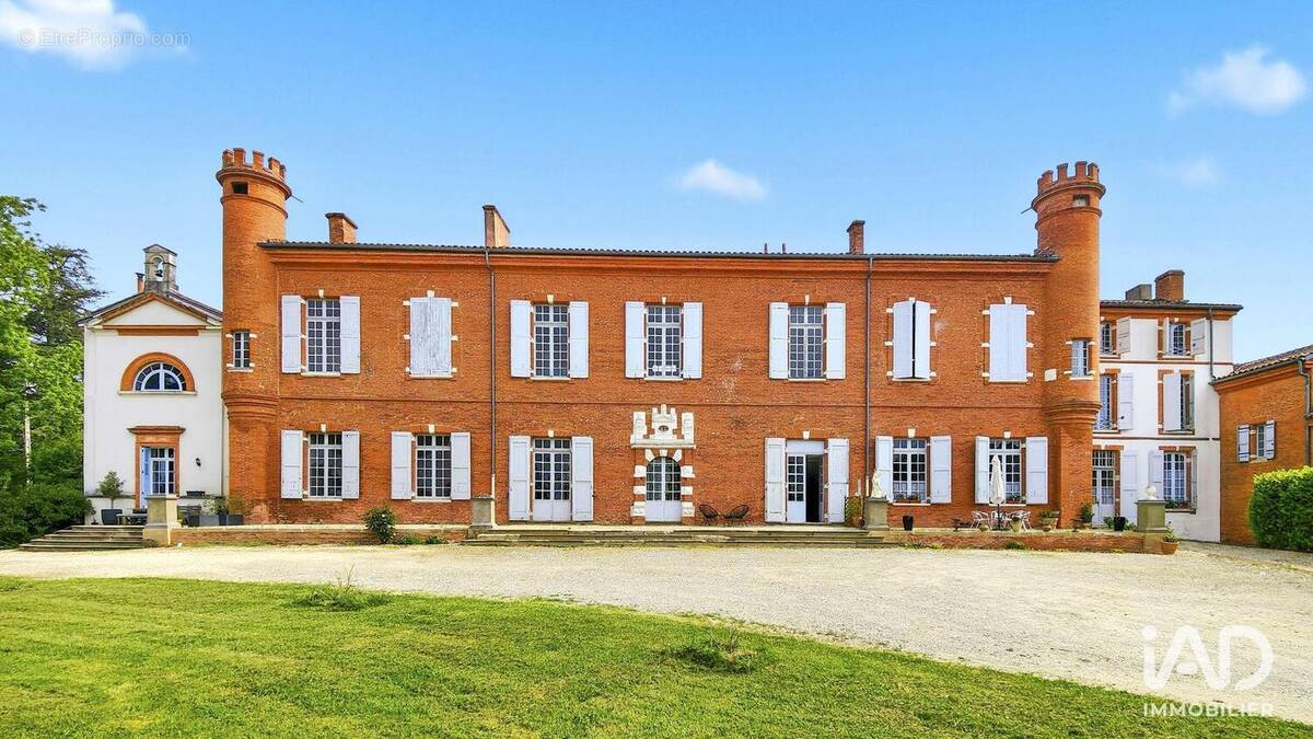 Photo 1 - Appartement à VILLENEUVE-LES-BOULOC