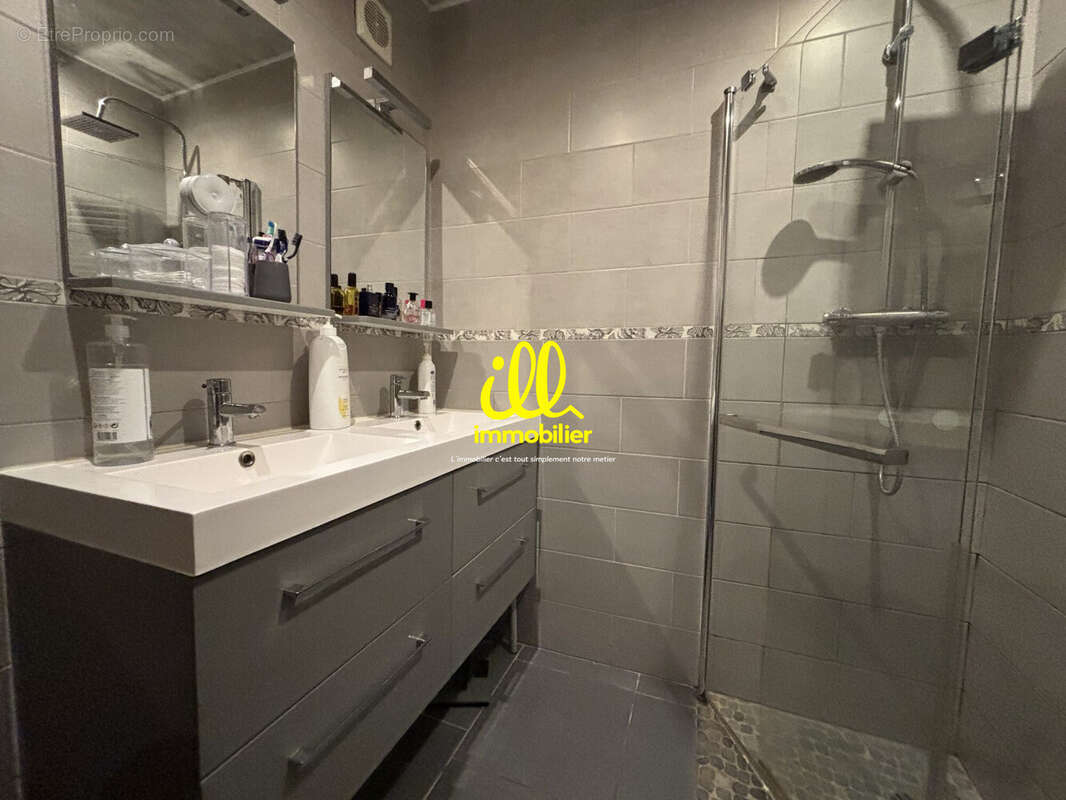 Maison 135 m² à Nouzonville  - photo 4