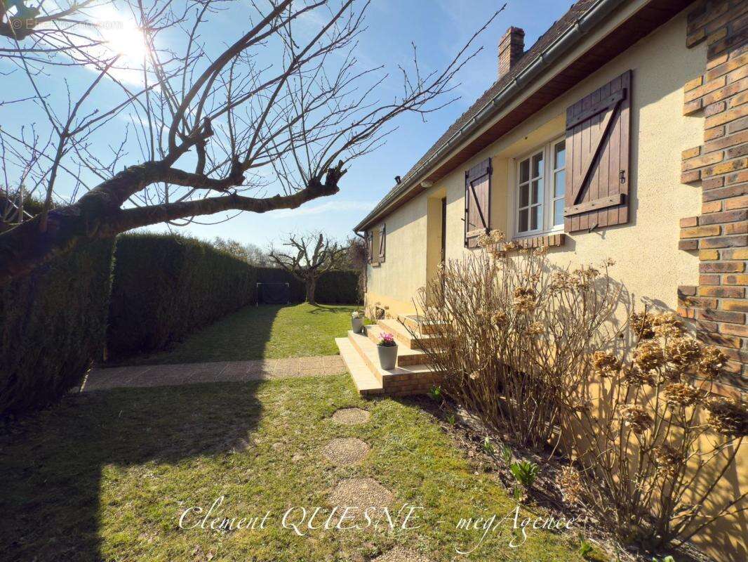 Maison à SAINT-NICOLAS-D'ALIERMONT