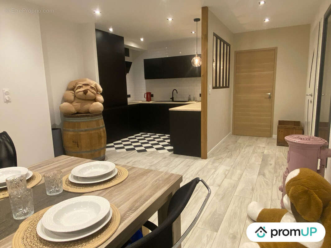 Maison à SAINT-GERMAIN-LAPRADE