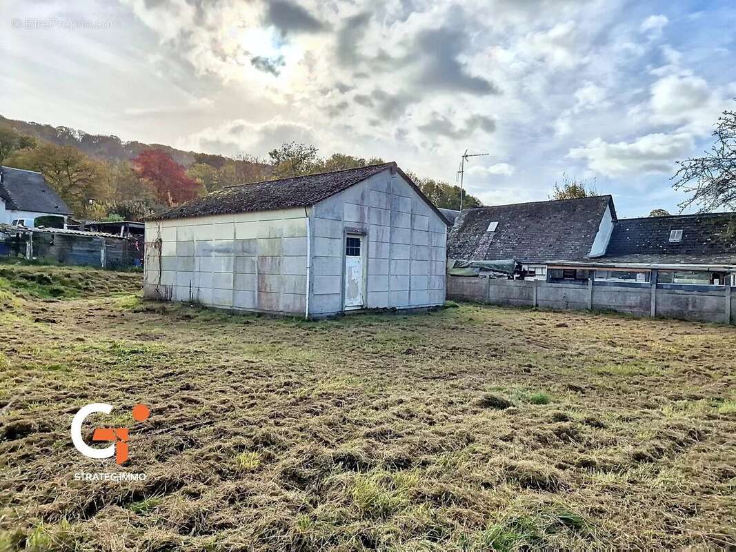 Terrain à BOURG-ACHARD
