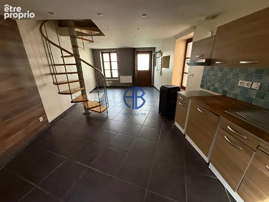 Maison de village Viriville 4 pièce(s) 68.78 m2 - photo 2