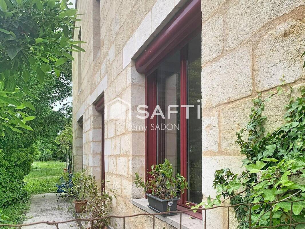 Photo 1 - Maison à CUSSAC-FORT-MEDOC