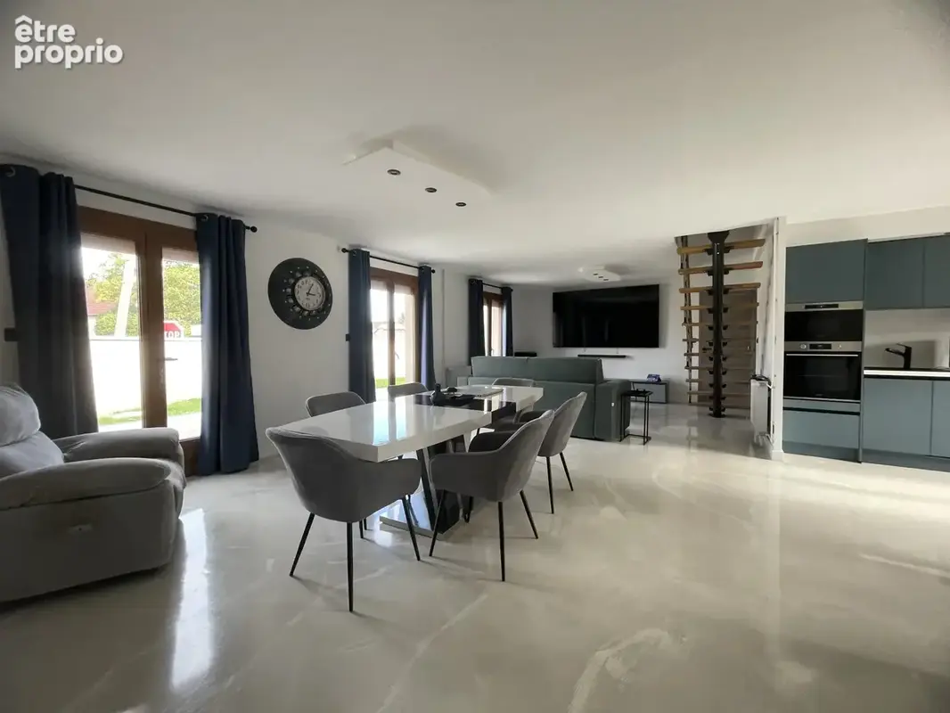 Maison 6 pièces 123 m² à vendre à Venables (27940) - photo 1