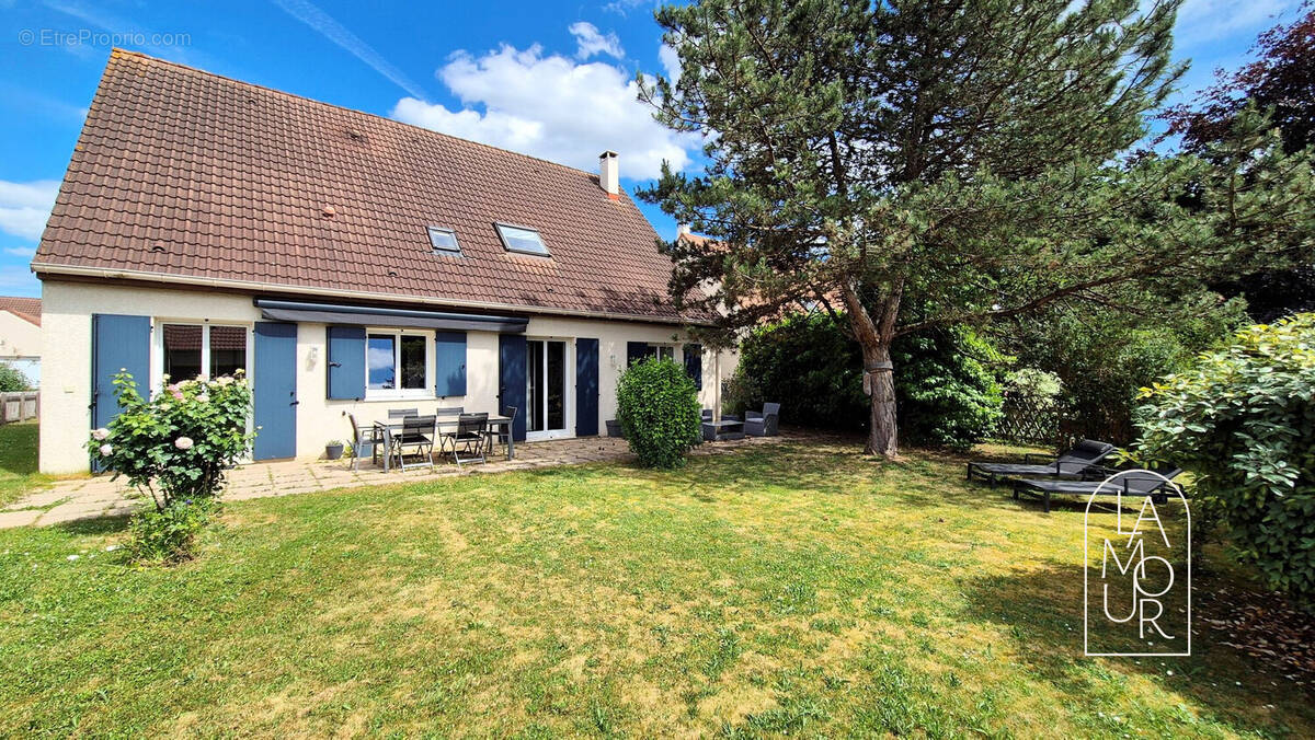Maison à COUTERNON