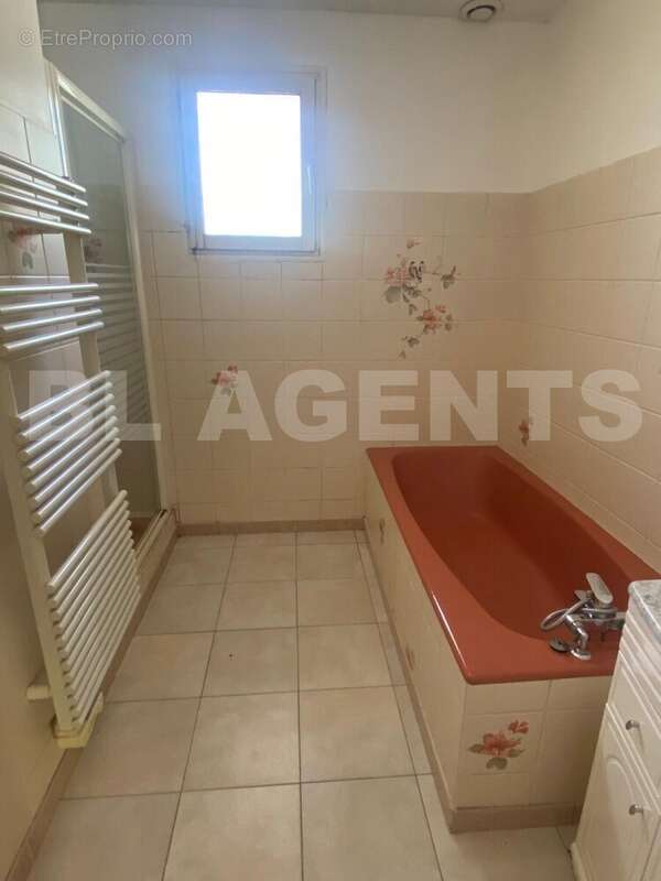 WhatsApp Image 2025-05-19 à 18 - Maison à AVREMESNIL